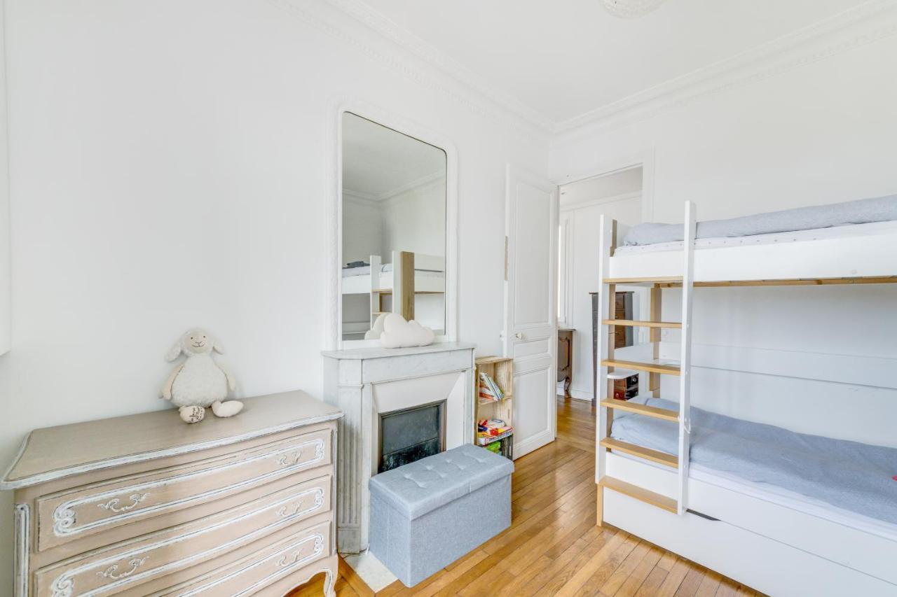 Apartament Place De La Mairie Levallois-Perret Zewnętrze zdjęcie