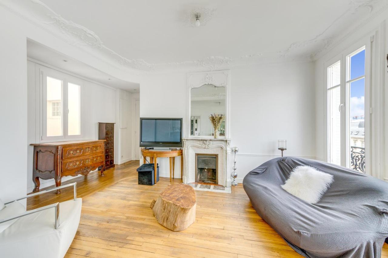 Apartament Place De La Mairie Levallois-Perret Zewnętrze zdjęcie